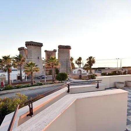 Hintown Quattro Colonne Apartment *